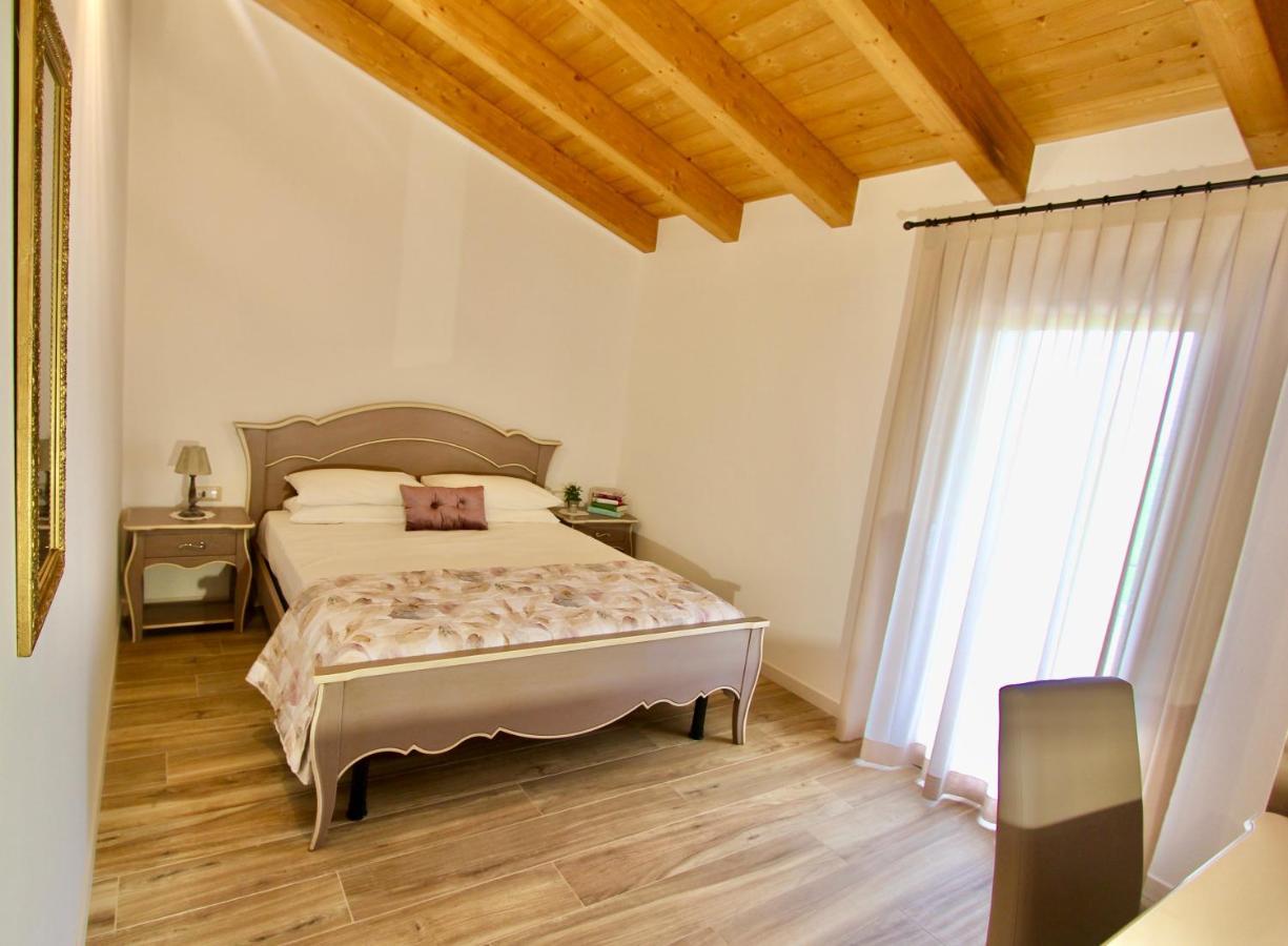 Agriturismo Casale Ai Prati Villa Латизана Екстериор снимка